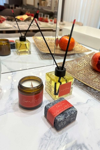 Sevgililer Günü Hediye Paketi Spicy Hediyelik Sevgililer Günü Seti, Mum Hediye Kutusu