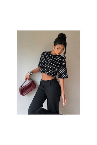 Hımmelduf Kadın Puantiye Desenli Crop Tişört Basic Oversize Yazlık Bluz Siyah