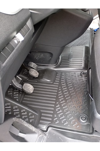 Peugeot Expert Traveller Havuzlu Paspas 2025