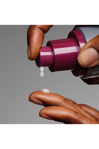 Vücut Görünümünü Anında Ve Zamanla Sıkılaştırır, Sarkmaları Azaltıcı Vücut Serum 150 Ml