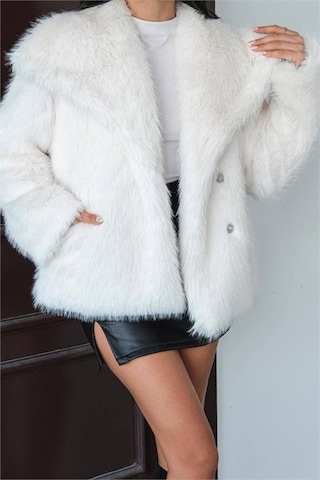 Neşeli Butik Kadın Ekru Astarlı Kürk Kaban Nbmylk32 Ekru