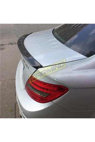 Mercedes C Serisi W204 Bagaj Üstü Piano Black Spoiler