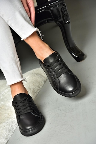 Fox Shoes P555460903 Siyah Hakiki Deri Spor Ayakkabı Sneakers Siyah