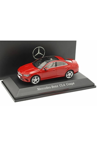 1:43 Spark 2019 Mercedes Benz Cla C118