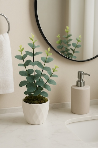 Dekoratif Yapay Eucalyptus Beton Saksıda Masaüstü Çiçek 27x20 Cm Beyaz