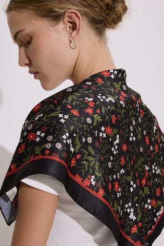 Saten Desenli Fular Dıtsy Dıtsy