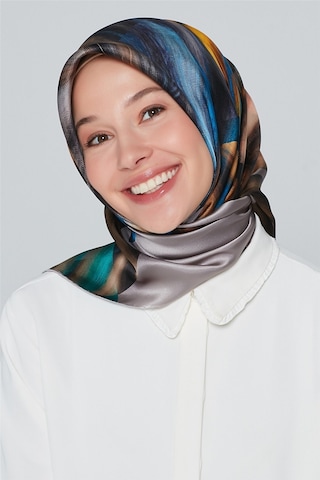 Armine Özel Nostalji Serisi Sura İpek Eşarp Modelleri 8339DS-32