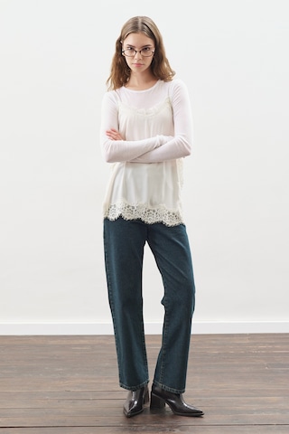 Dantel Şeritli Askılı Bluz Ekru Ekru