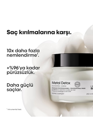 L'Oréal Professionnel Serie Expert  21 Metal Detox Renkli Açıcı İle İşlem Görmüş Saçlar İçin Maske 500 ML