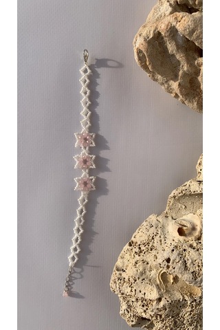 Beyaz Ve Toz Pembe Renkli Yıldız Desenli Miyoki Boncuk Bileklik Beyaz - Pembe