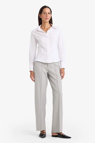Defacto Regular Fit Basic Düz Bengalin Beyaz Kadın Gömlek I5278az/wt36 Beyaz
