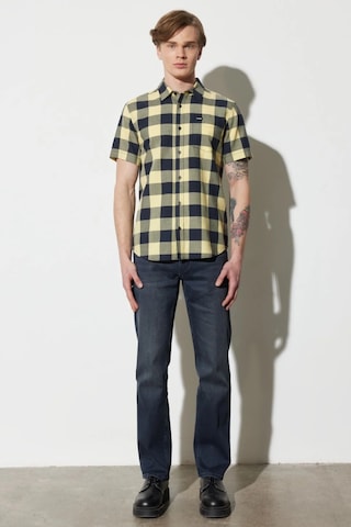 Wrangler Straight Fit Düz Paça Siyah Erkek Kot Pantolon W12102600 001