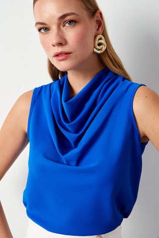 Sateen Degaje Yaka Kolsuz Bluz - Saks Mavisi