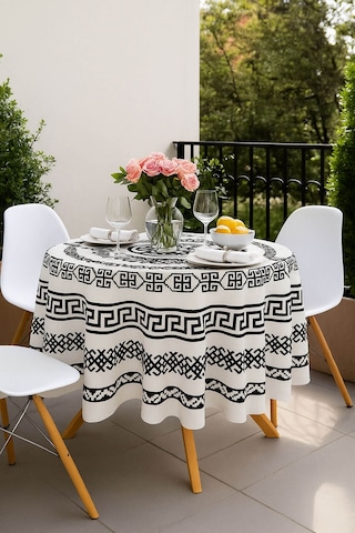 Yuvarlak Geometrik Siyah Desenli Duck Kumaş Masa Örtüsü 150x150 Cm Siyah - Beyaz