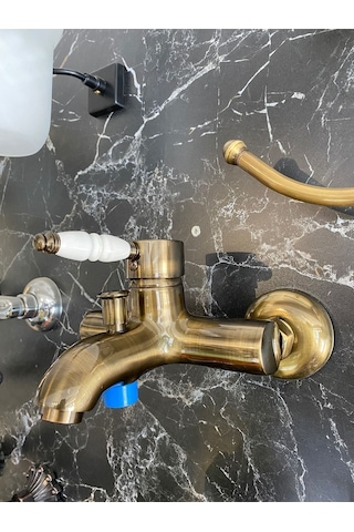 İsaoğlu Yapı Antik Gold Banyo Bataryası Mat Gold Banyo Musluğu Porsalen Kulp Luxury Tasarım Batarya Gold