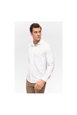 Bej Slim Çizgili Klasik Yaka Gömlek Bej
