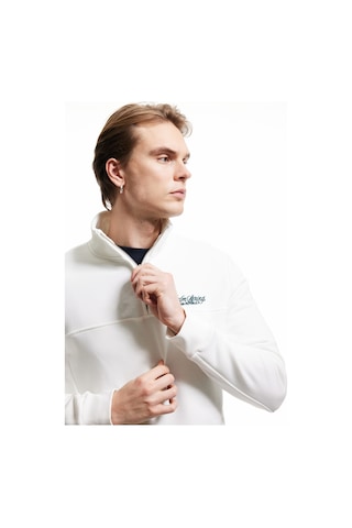 Koton İşlemeli Şardonlu Cep Detaylı Yarım Fermuarlı Sweatshirt Beyaz 5sam70042mk Beyaz