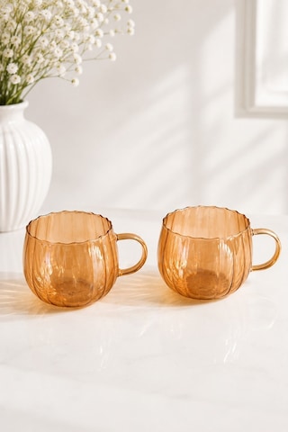 Qerhome Isıya Dayanıklı Amber Borosilikat Cam Sürahi Seti-1800 Ml Sürahi 4 Adet Kulplu Bardak Takımı Dr