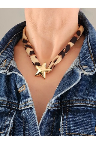 Leopar Desen Bombeli Yıldız Model Kumaş Detaylı Kolye 46cm Kahverengi - Siyah