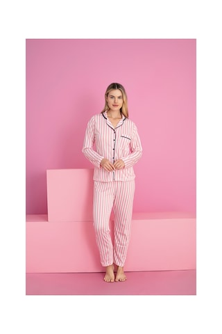 Rindahomewear Çizgili Kadın Süprem Düğmeli Arabiyeli Uzun Kol Pijama Takım Pembe