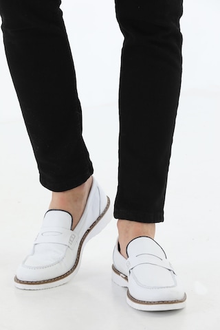 M.Karaca Hakiki Deri Ortopedik Klasik Erkek Ayakkabı beyaz