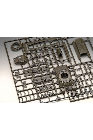 Revell Maket Model Kit Sherman M4a1  3290