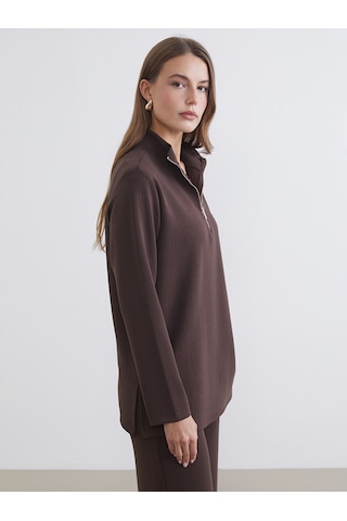 Lcw Everyday Kahverengi Dik Yaka Çizgili Oversize Kadın Tişört