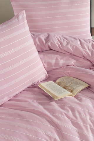 Varol Lastikli Saten Çizgili Çift Kişilik Nevresim Takım Pembe