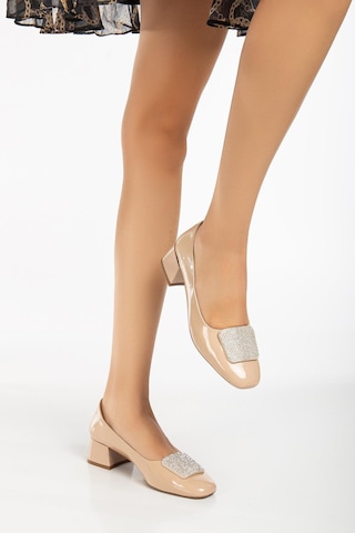 Büyük Numara Rugan Kare Taşlı Ten Kadın Kısa Topuklu Ayakkabı-3148-ten Ten