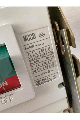 Westhomes 400A 8Kv 50/60Hz Kaçak Akım Korumalı Şalter Wcm1-400L/3