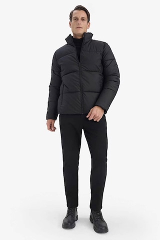 Defacto Slim Fit Dik Yaka Astarlı Fermuarlı Su Geçirmez Siyah Erkek Mont C5631ax/bk27 Siyah