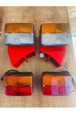 Massey Ferguson Tüm Traktörler Uyumlu Yarım Çamurluk Lambaları Ve Ayakları Komple Takım