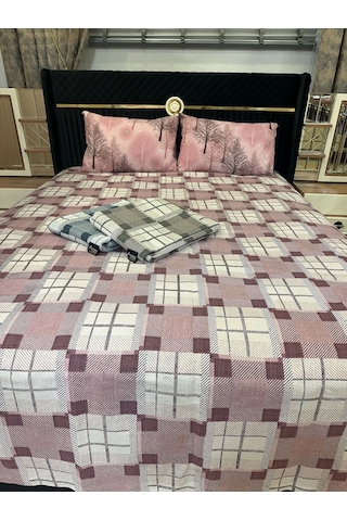Nivemeshome Lila Desenli 200x230 Tek Pike Örtüsü Çift Kişilik Lila