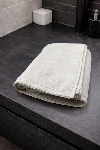 Krem İstiridye Dikişli %100 Pamuk Yumuşak Dokulu Yüksek Su Emici 2'li Banyo Havlu Seti 50x90-70x130