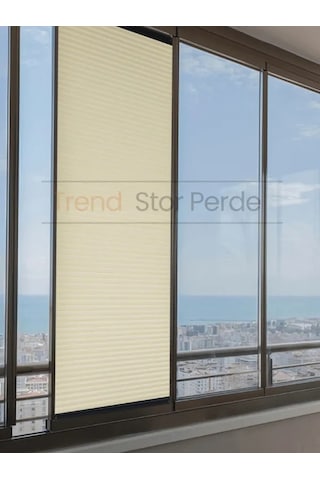 Krem Honeycomb Plise %100 Isı Ve Işık Geçirmez Katlanır Cam Balkon Perdesi - Salon Perdesi-002 Krem