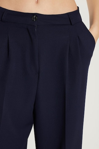 Tudors Kadın Regular Fit Pileli İspanyol Paça Lacivert Pantolon-34019 Lacivert