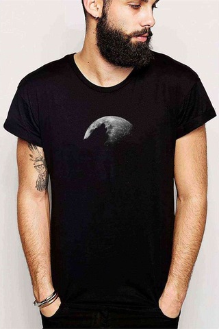 Kurt Dolun Ay Baskılı Siyah Erkek Tshirt