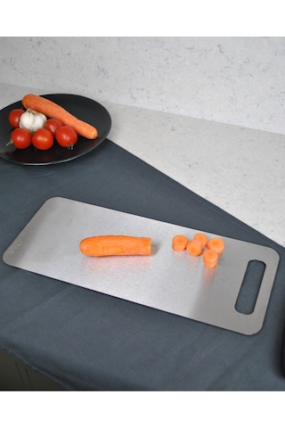 Qualitev 1 Adet Paslanmaz Çelik 304 Kesim Panosu Küçük Boy 16x38 Cm Çelik Kesim Tahtası Gümüş