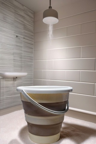 Krem 13 Lt Silikon Su Kovası Pratik Katlanır - Banyo Temizlik Kovası Çok Amaçlı Kulplu Kova