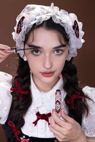 Flower Knows Chocolate Wonder-shop Uzun Kirpik Mascara Maskara Brown 2