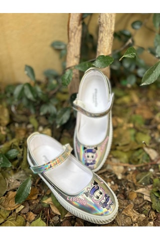 Scarpe Magiche Labubu Kız Çocuk Hologram Parlak Babet Cırtlı Ayakkabı 31-35 Numara Arası Işıksızdır Gümüş