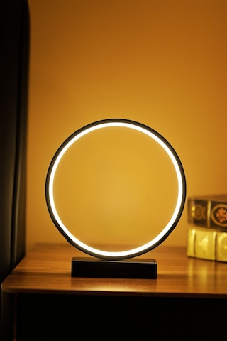 Nish Tasarım Kablolu Metal Led Masa Lambası Dairesel Tasarım Gece Lambası Siyahdaire