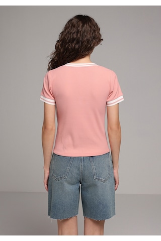 Colin's Colins Slim Fit V Yaka Düz Kadın Pembe Kısa Kol Tişört Cl1080062 Q1.v1 Prs