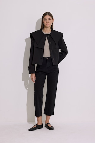 Geniş Yaka Crop Trençkot Siyah Siyah