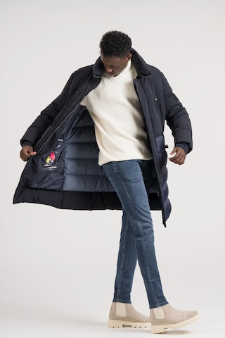 Regular Fit Dik Yaka Yan Cepli Uzun Şişme Kapitone Mont Lacivert