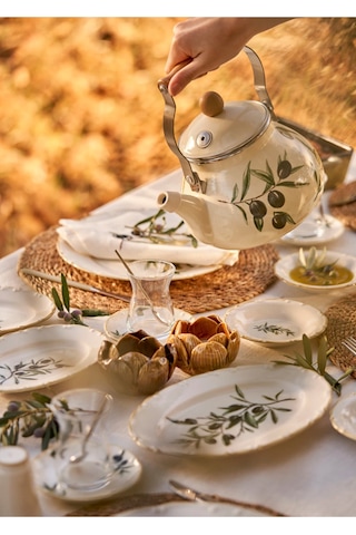 Bella Maison Olive Porselen 26 Parça 6 Kişilik Kahvaltı Takımı Yeşil Yeşil