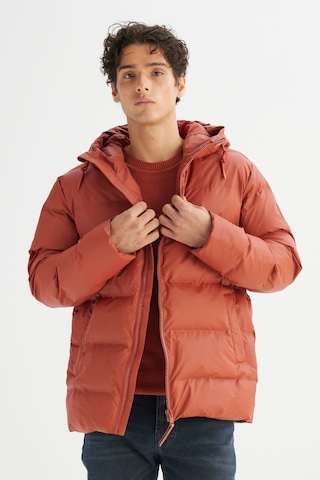 Lee Regular Fit Kapüşonlu Cepli Şişme Puffer Mont L2520263220 Kiremit
