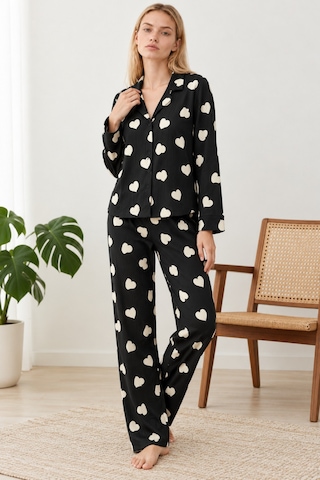 Womanandkids Night Siyah Kadın Kalpli Gömlek Yaka Pijama Takımı 4824