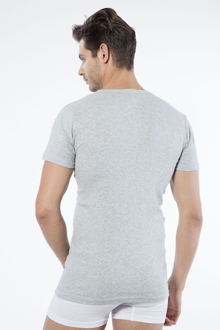 Siyah İnci Pamuklu V Yaka Kısa Kol T-shirt Gri