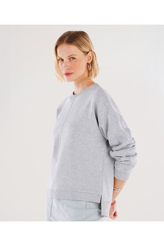 Yargıcı Dikiş Ve Yırtmaç Detaylı Bisiklet Yaka Sweatshirt 25yksw9003x 022 Gri